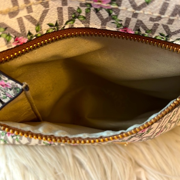 Jones New York crossbody bag - Picture 7 of 16